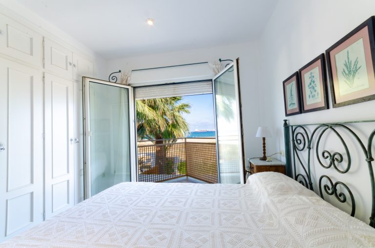 levante 16 chalet alquiler puerto rey vera playa